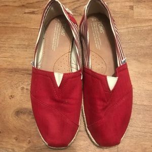 Red/Cream Authentic Toms